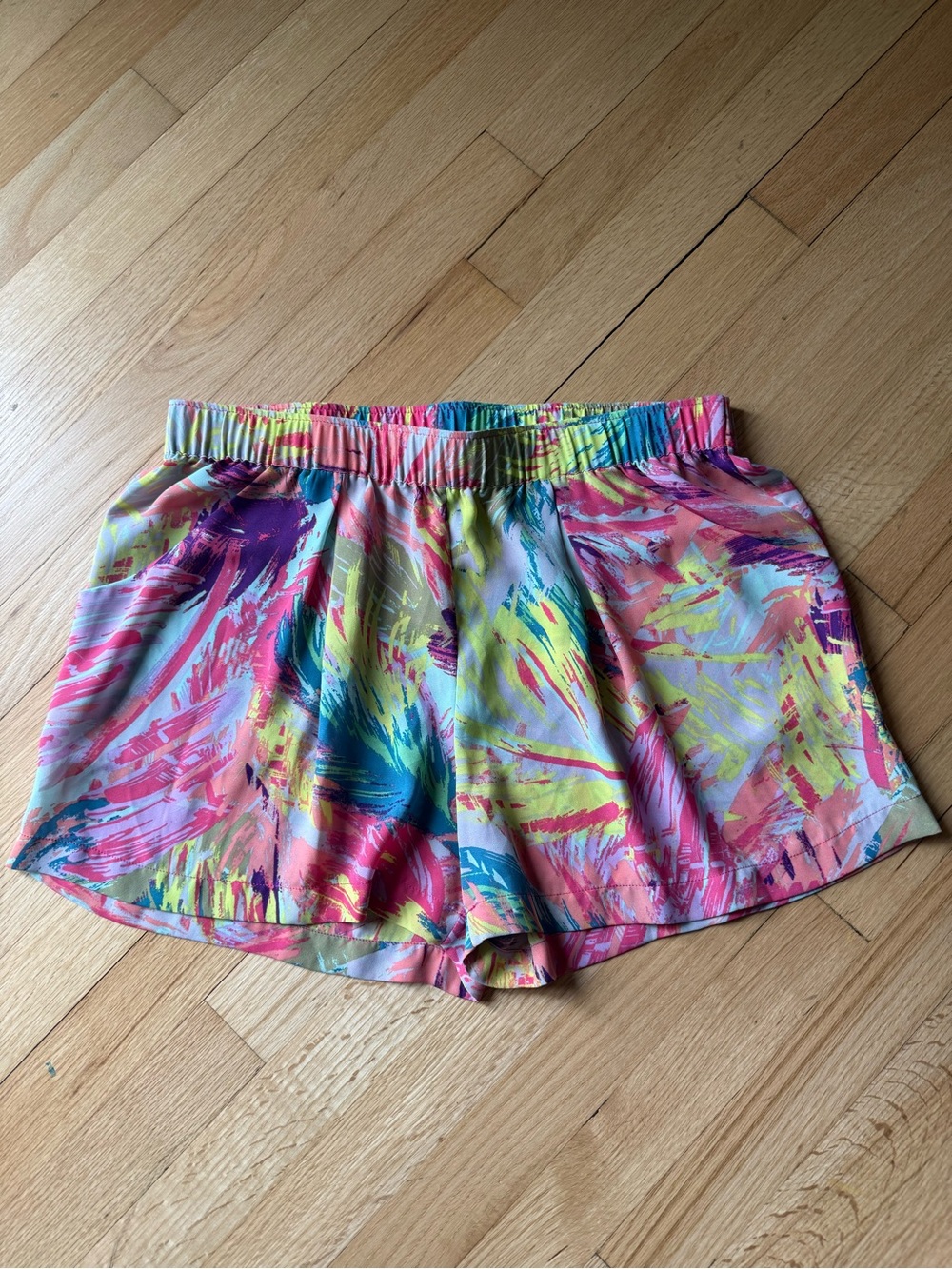 BCBGMaxAzria Multicolor Abstract Neon Print Women's Shorts